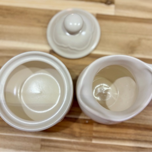 Pfaltzgraff Tea Rose Cream and Sugar Set with Pink Accents - Picture 2 of 3